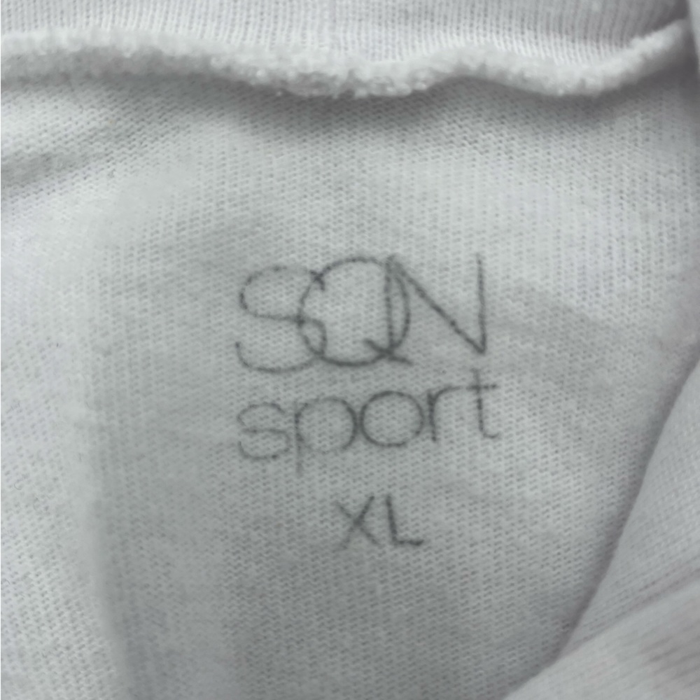 SQN Sport | Cropped Hoodie Size XL - Picture 2 of 5
